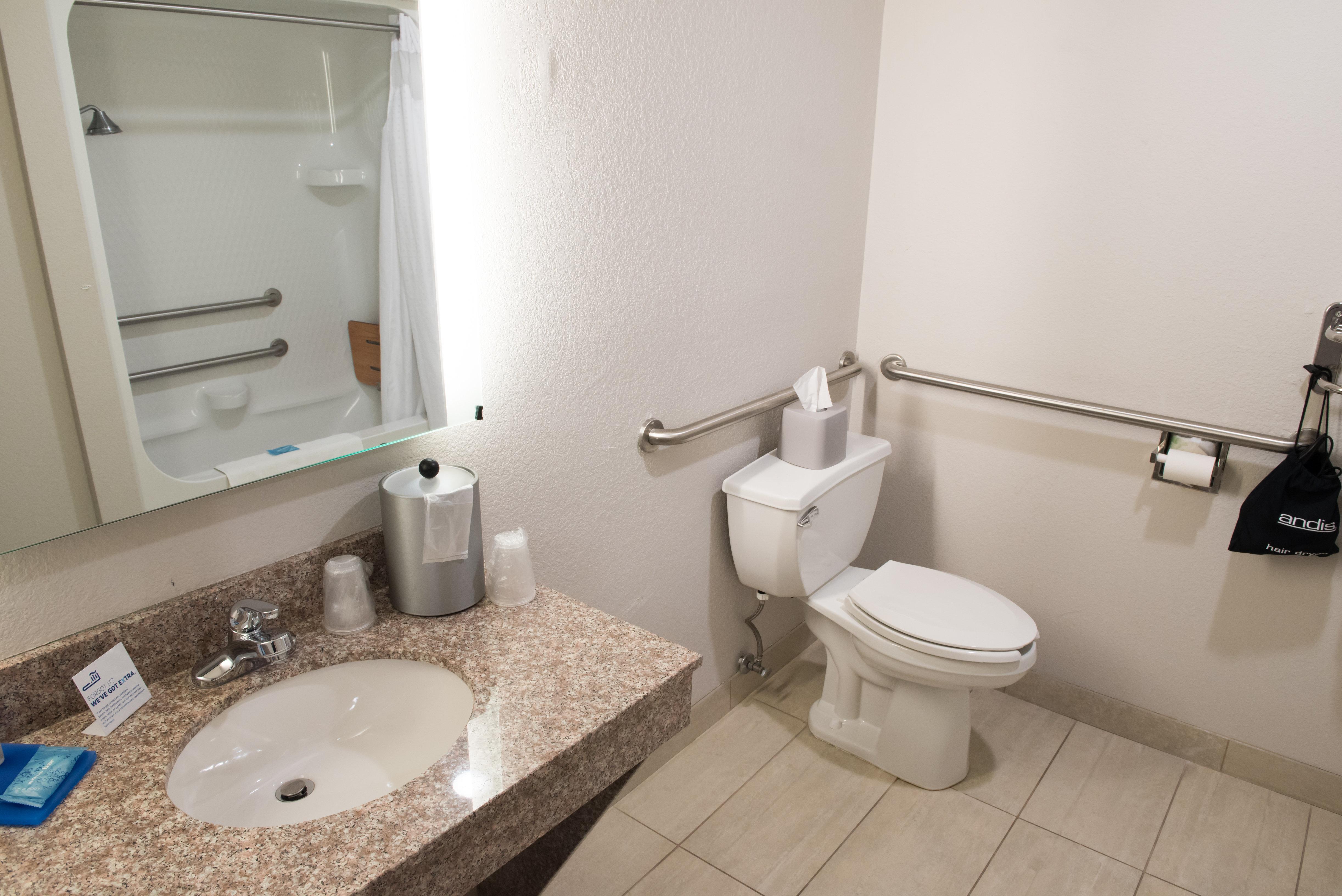Hotel Express & Elkhart-south By Ihg