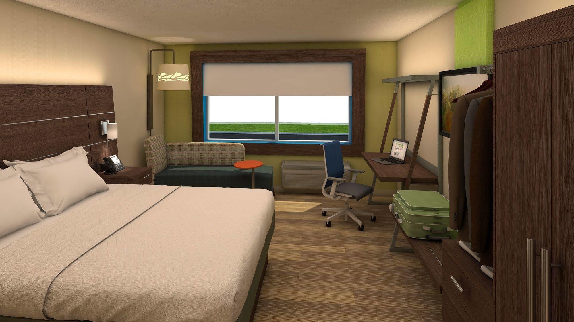 Express & Elkhart-south By Ihg Hotel Elkhart